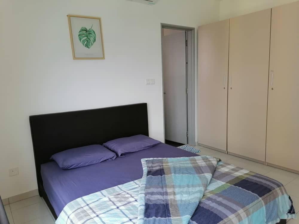 Mesahill Nilai 2 Room Condo - Fast Wifi, Amazing Pool & Tv Exterior photo